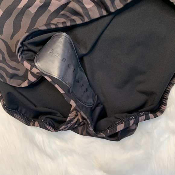 Sanctuary One Piece Swimsuit - Picture 4 of 7